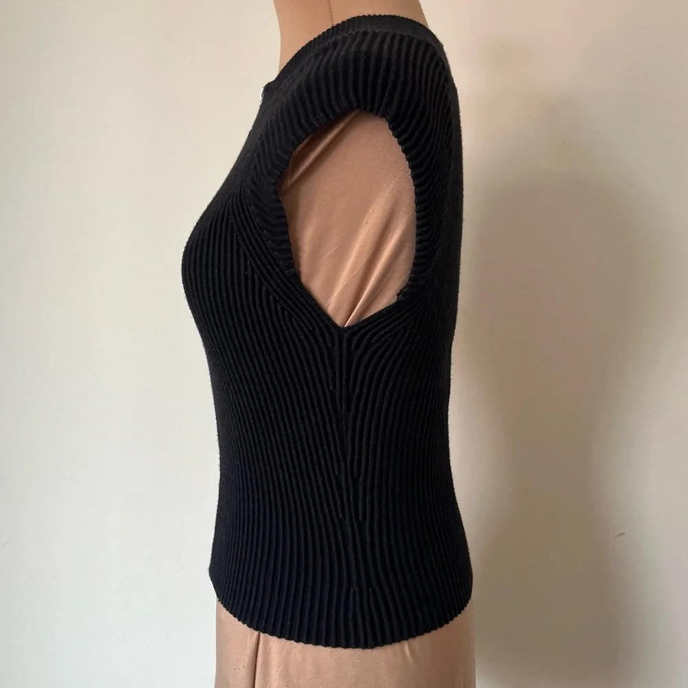 Alo Yoga Denim Knit Sleeveless Full Zip Black Anthracite Stretch Top EUC Size XS